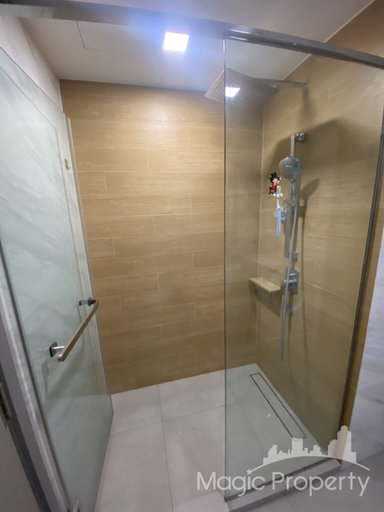 Property Image – Taka Haus Ekkamai 12