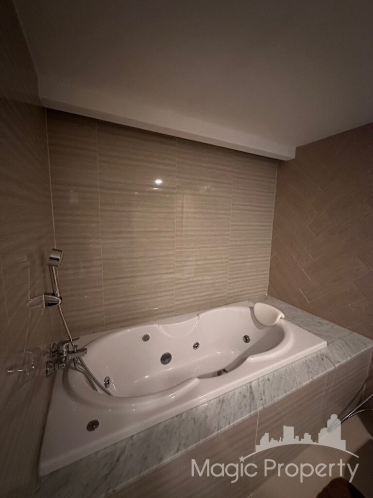 Property Image – State Tower Condominium