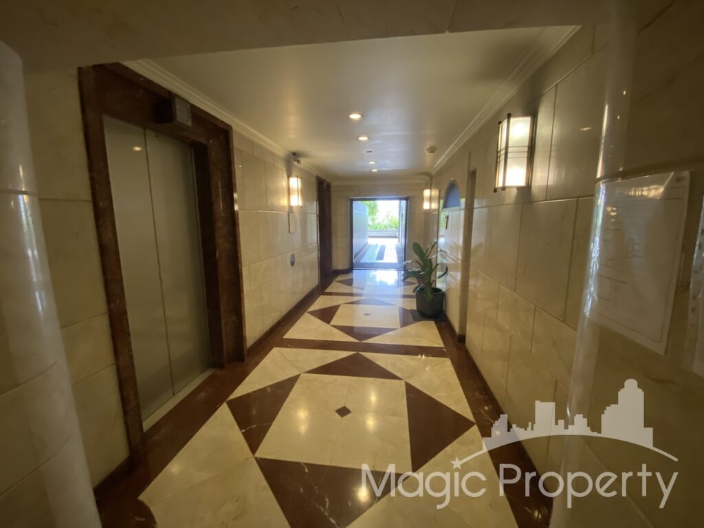 Property Image – All Seasons Mansion