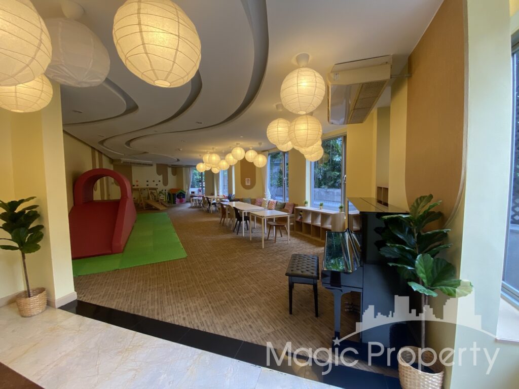 Property Image – All Seasons Mansion