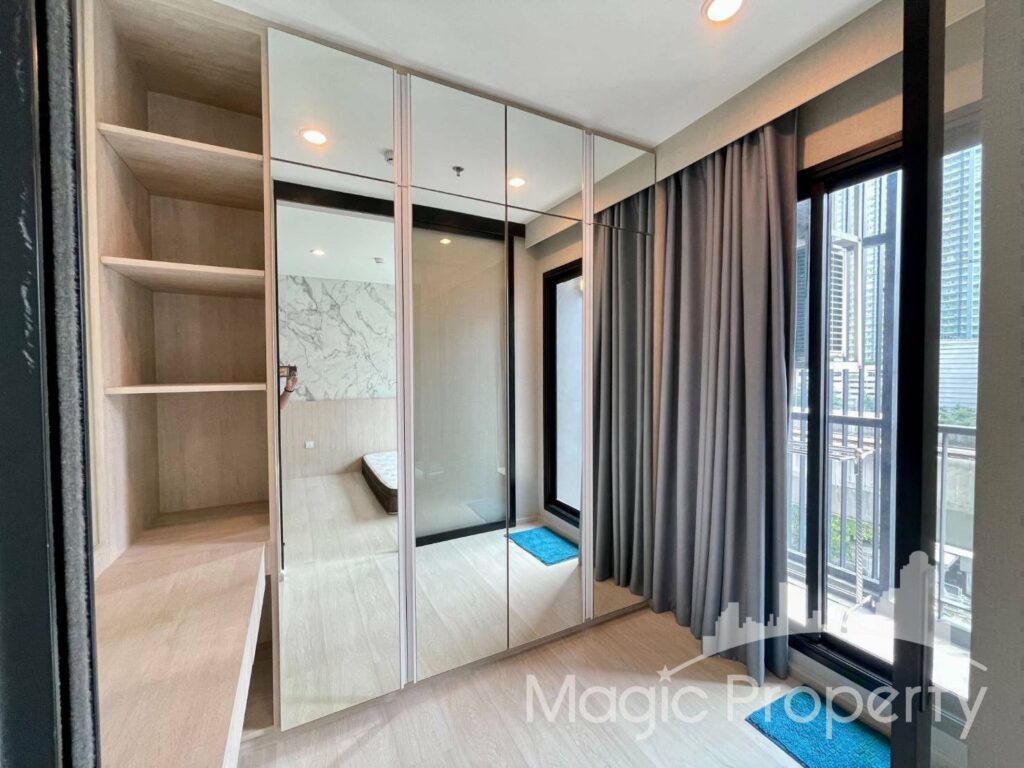 Property Image – Life Asoke Condominium