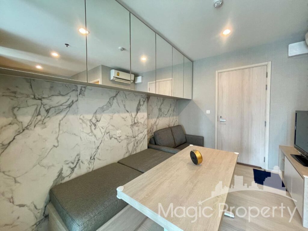 Property Image – Life Asoke Condominium