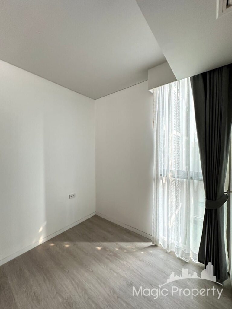 Property Image – Siamese Thirty Nine