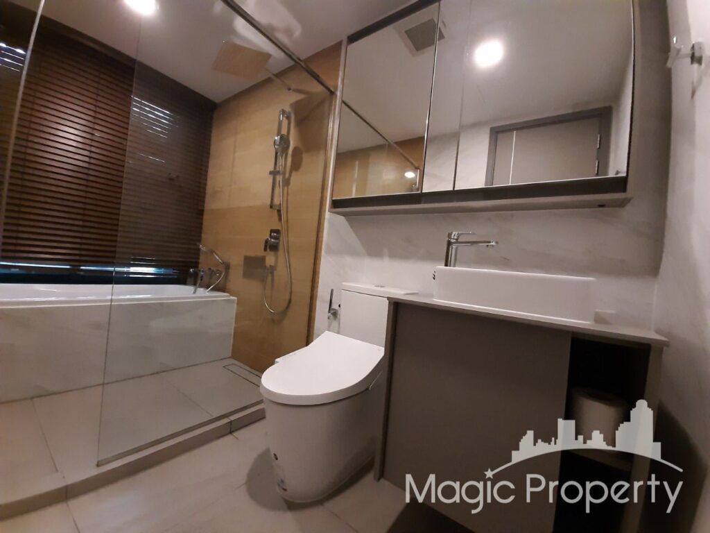 Property Image – Taka Haus Ekkamai 12