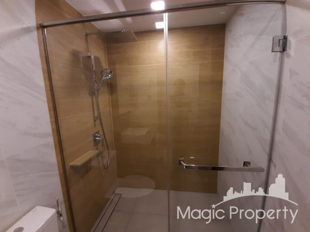 Property Image – Taka Haus Ekkamai 12