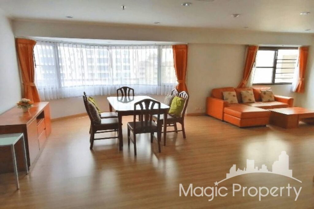 2 Bedroom Condominium For Rent in Baan Suanpetch, Khlong Tan Nuea, Watthana, Bangkok. Near BTS Phrom Phong...| MGP1251