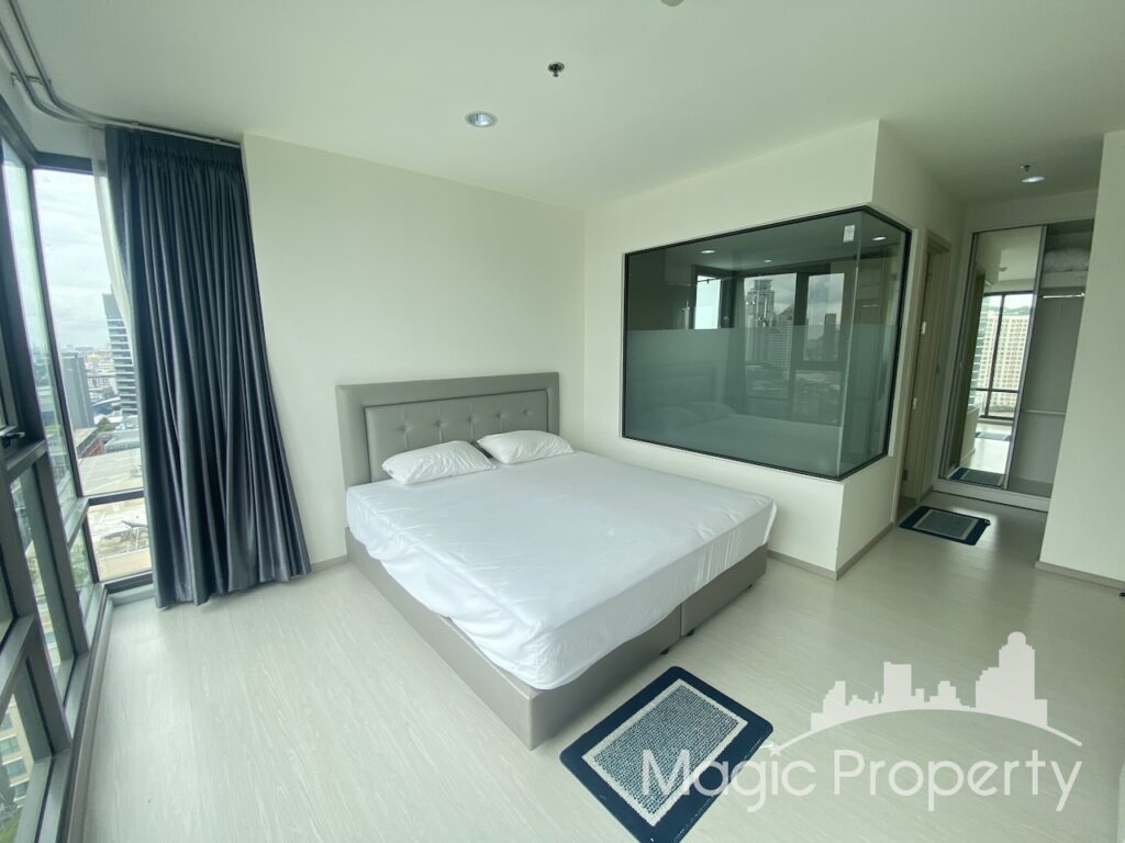 Rhythm Sukhumvit 42 Condominium 2 Bedroom For Rent