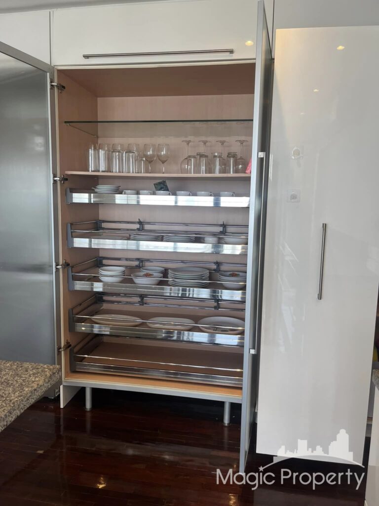 Property Image – State Tower Condominium