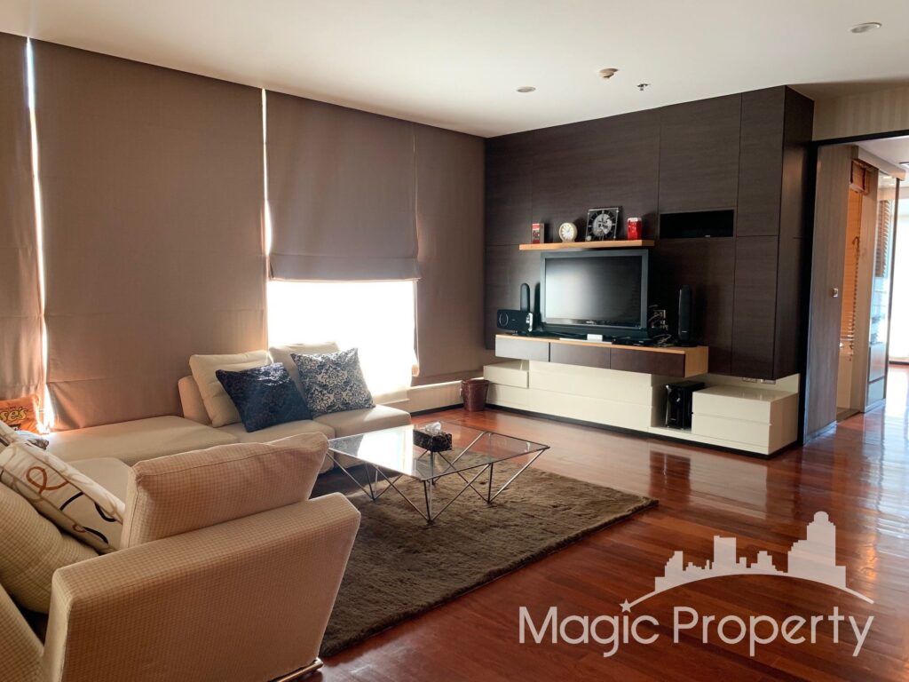 2 Bedroom For Rent in The Height Thonglor. Located at 898 Soi Sukhumvit 55, Khwaeng Khlong Tan Nuea, Khet Watthana... | MGP1262