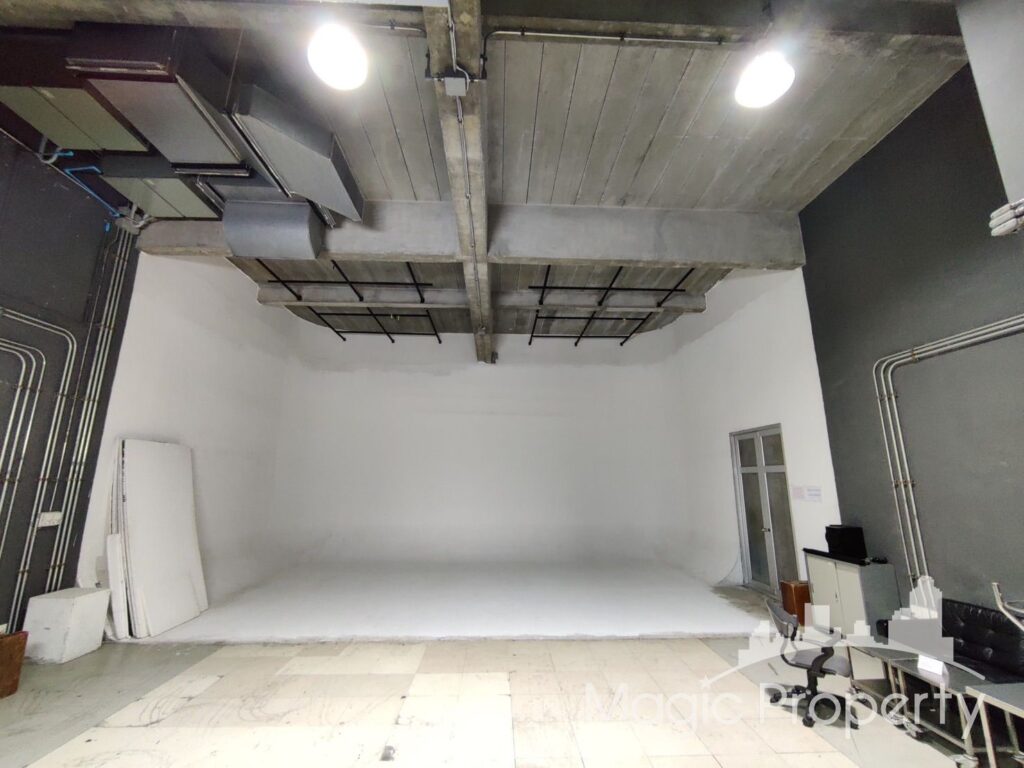 Property Image – Commercial Building Pridi Banomyong 14 For Sale