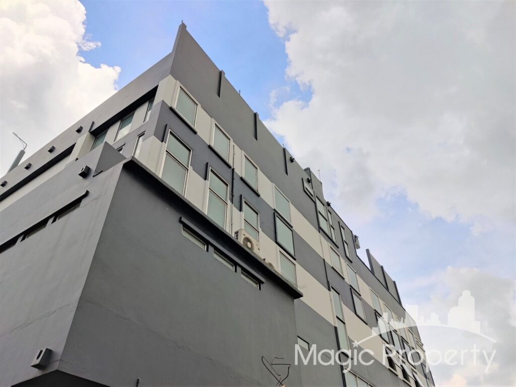 Property Image – Commercial Building Pridi Banomyong 14 For Sale