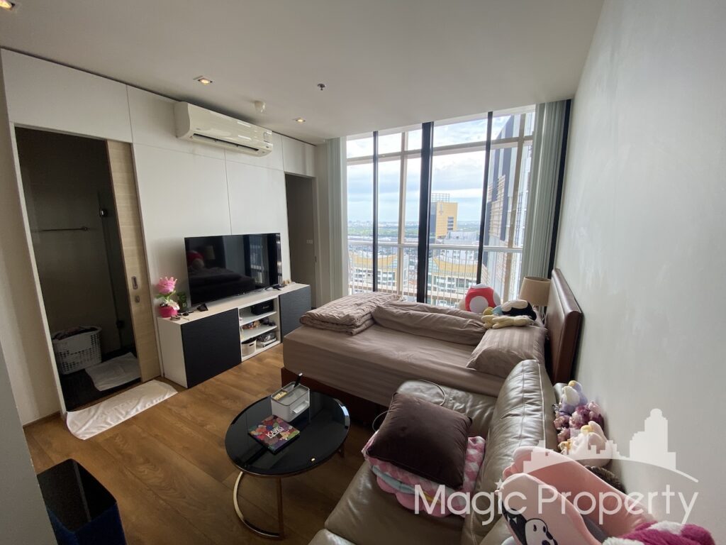 Studio For Sale in Park Origin Phrom Phong Condominium, Sukhumvit 24, Khlong Tan, Khlong Toei, Bangkok. Near BTS Phrom Phong... | MGP1275