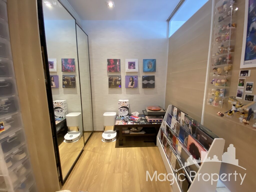 Property Image – Park Origin Phrom Phong