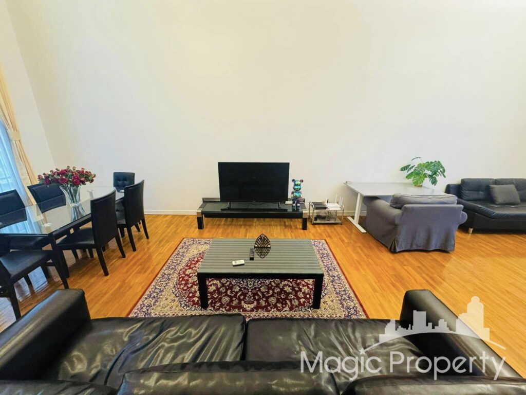 4 Bedrooms Townhouse For Rent in Baan Klang Krung Thonglor Property Code MGP1278