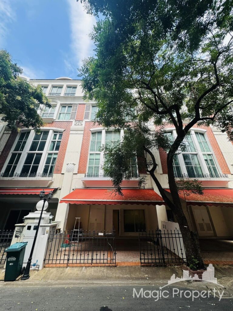 4 Bedrooms Townhouse For Rent in Baan Klang Krung Thonglor Property Code MGP1278