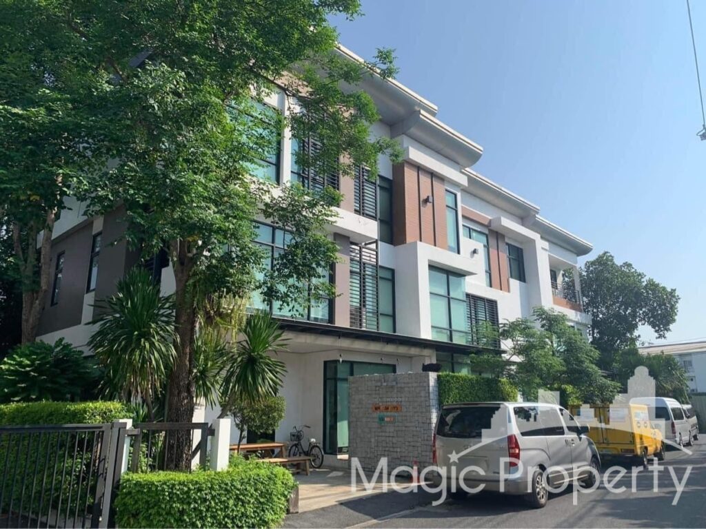 3 Floors Home office Building for sale in Mengjai, Ramkhamhaeng 39 Soi Rotchanamin, Khwaeng Wang Thong Lang, Khet Wang Thong Lang, Bangkok 10310
