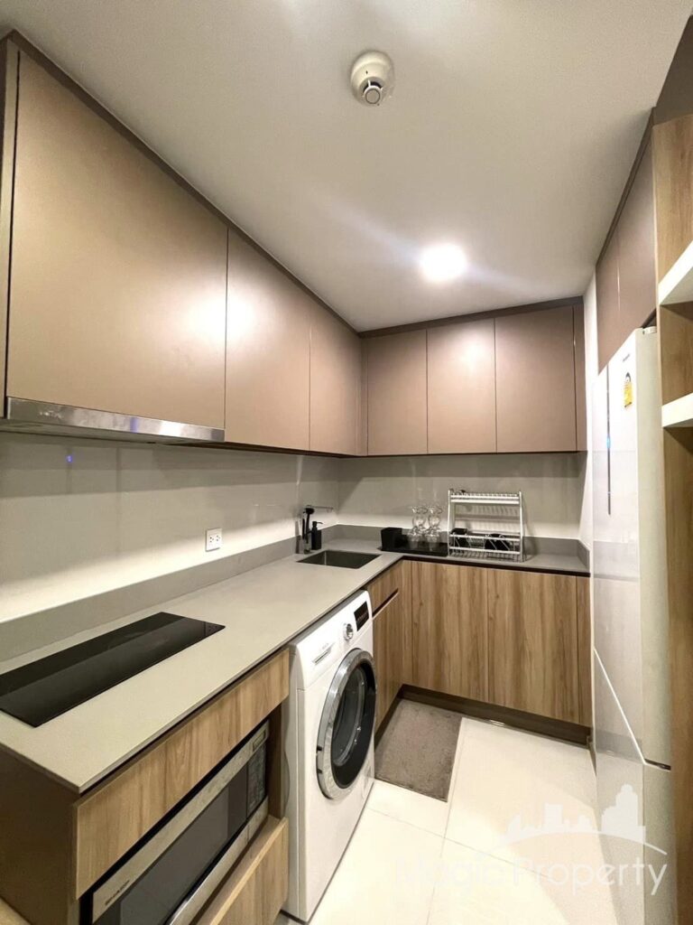 Property Image – Taka Haus Ekkamai 12