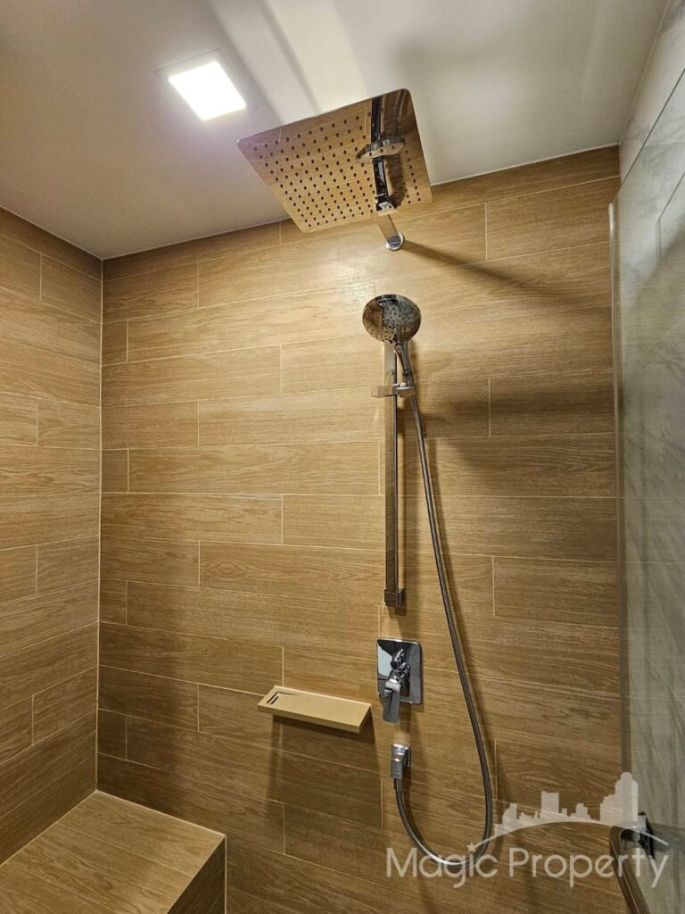 Property Image – Taka Haus Ekkamai 12