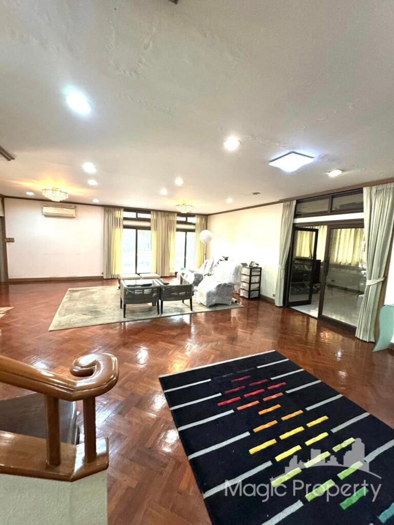 Property Image – Single House Ekkamai 28