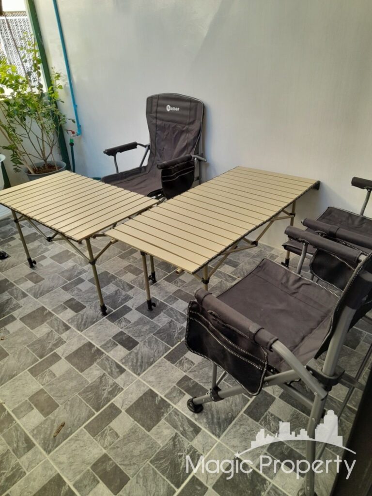 Property Image – Building For Sale in Soi Pradu