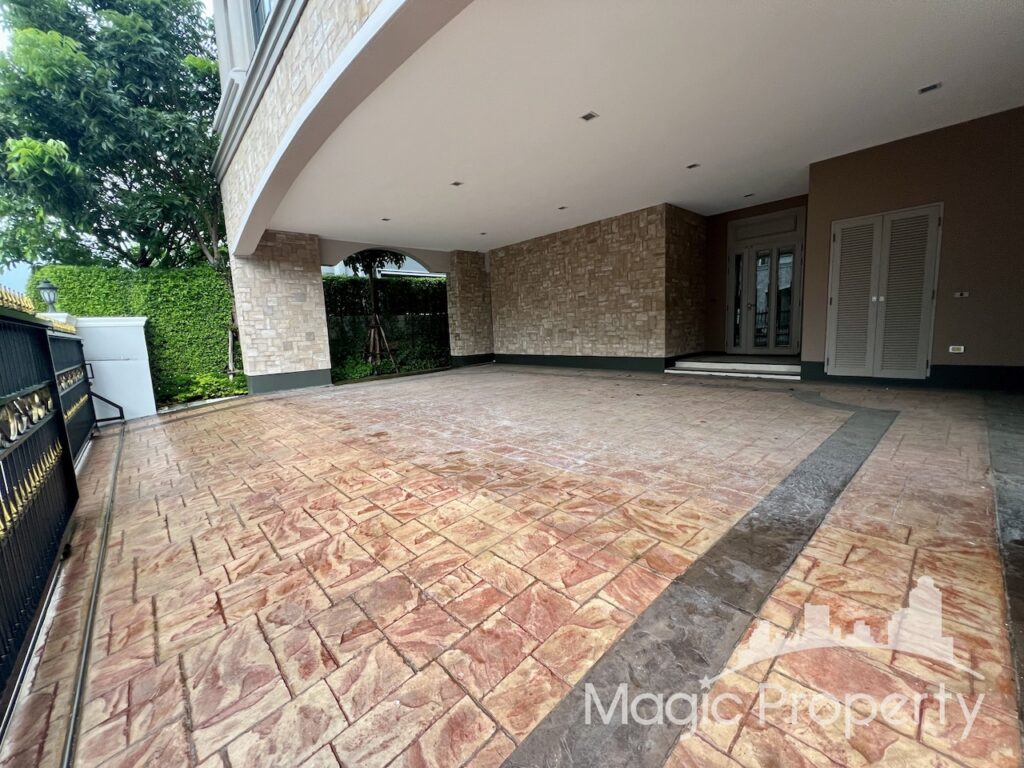 Property Image – The Grand Pinklao