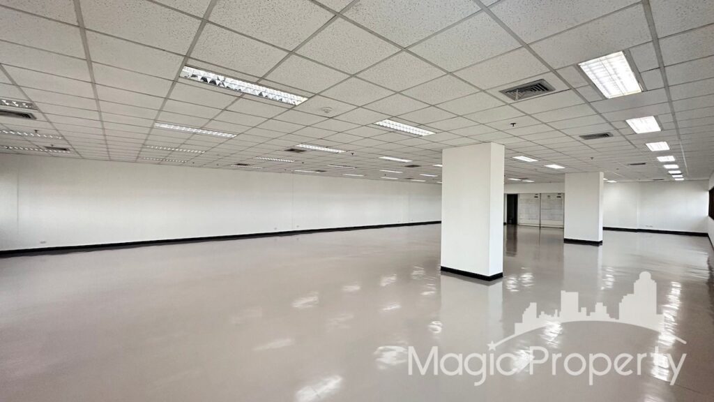 Property Image – Sorachai Building Office Space