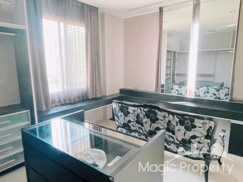 Property Image – Golden Nakara