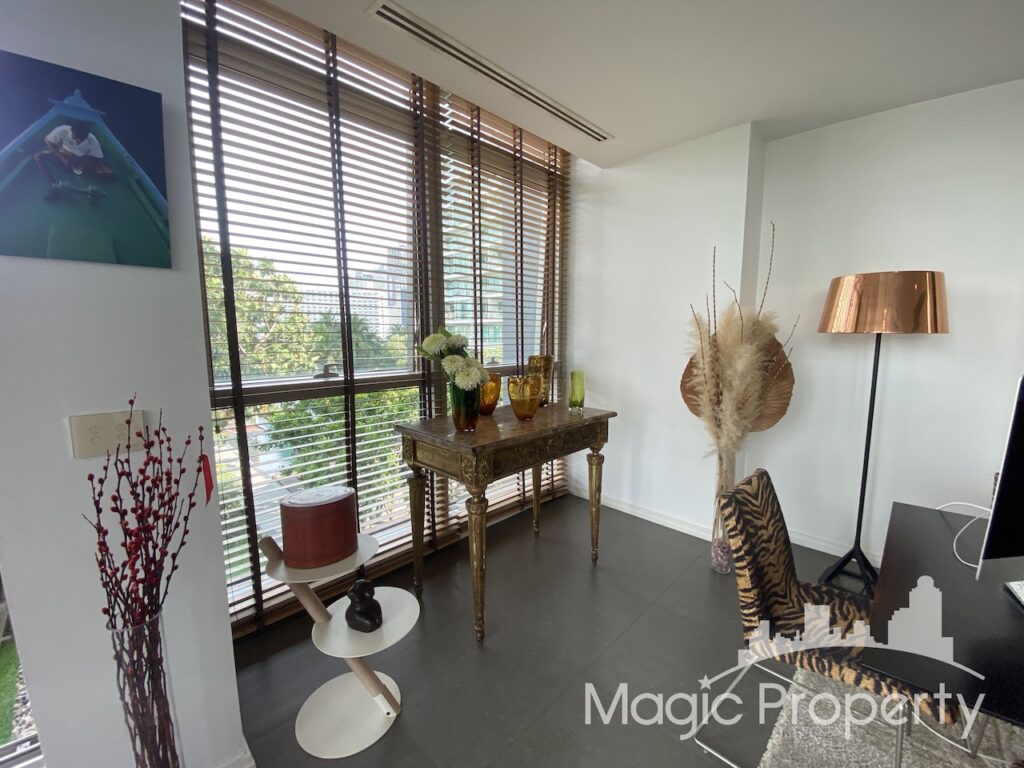 Property Image – The River Condominium