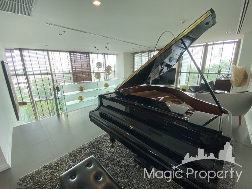 Property Image – The River Condominium