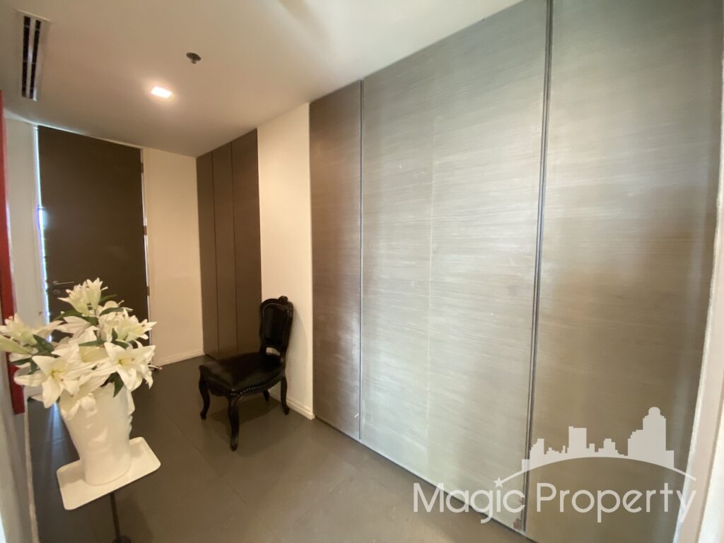 Property Image – The River Condominium