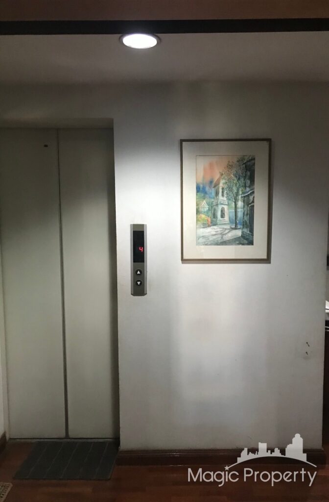 Property Image – Building For Sale in Ekkamai soi 10