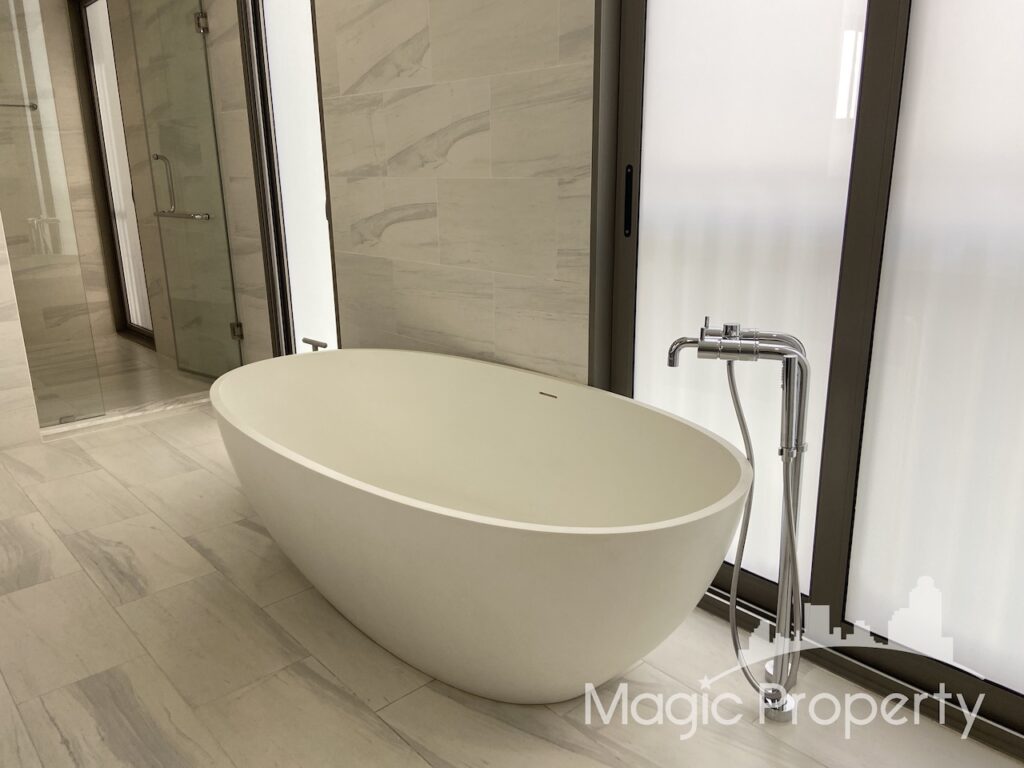 Property Image – Quarter 39 Luxury Townhouse