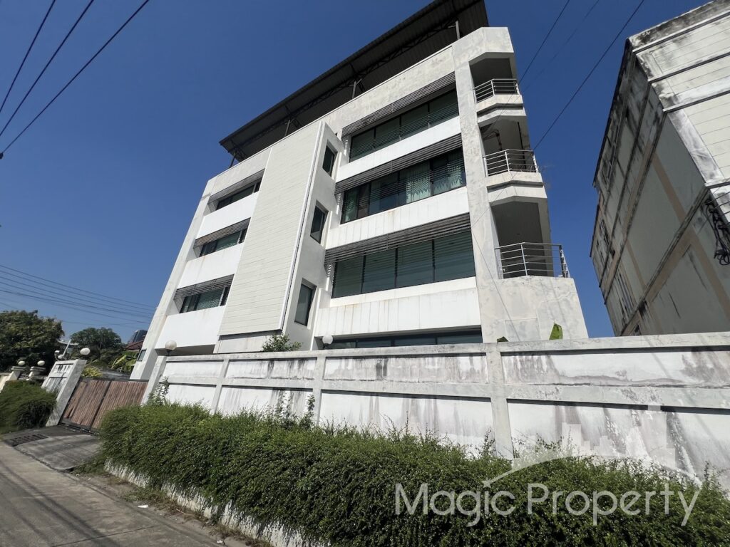 Property Image – Building For Sale in Sukhumvit 97/1