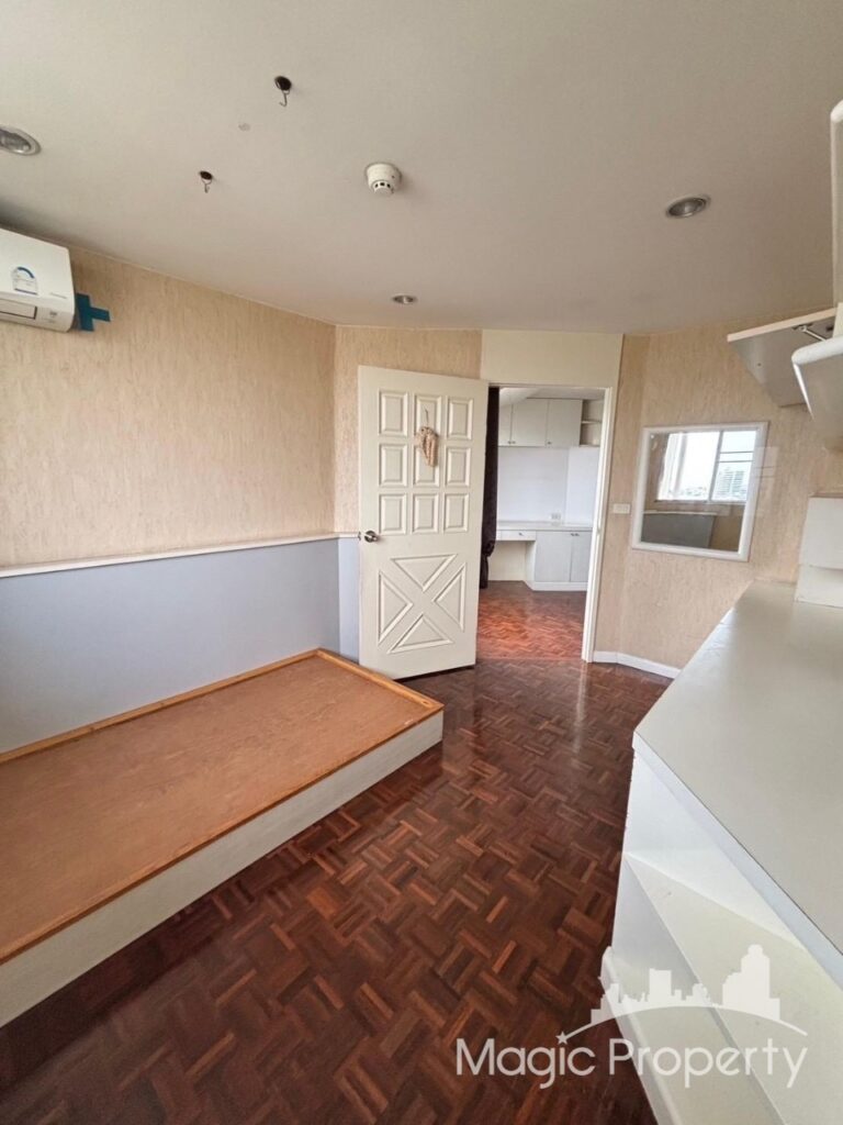 Property Image – Tai Ping Towers