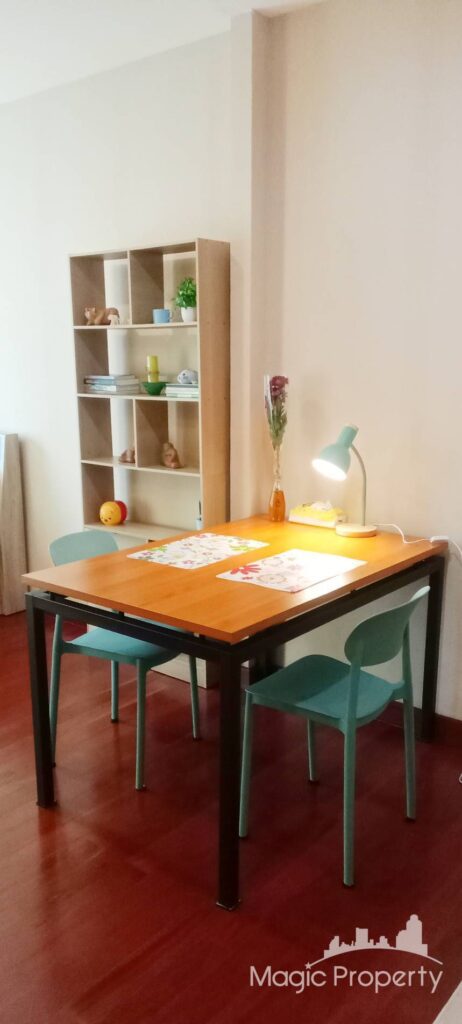 Property Image – Life Asoke Condominium