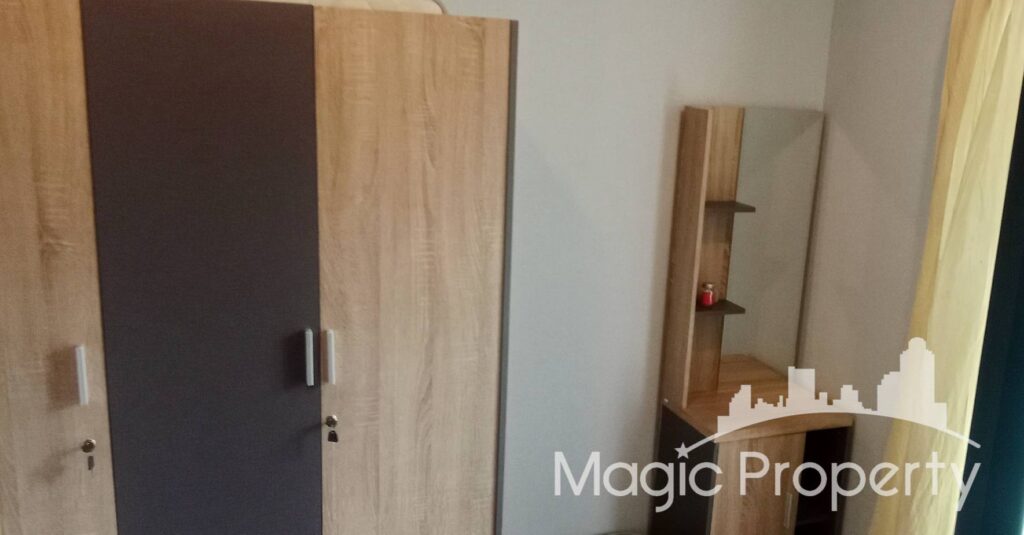 Property Image – Life Asoke Condominium