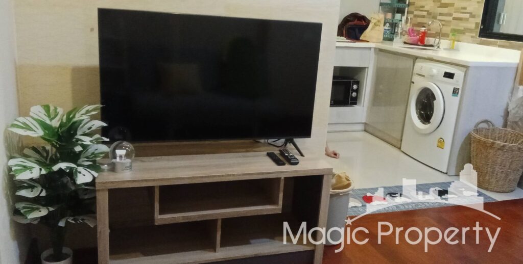 Property Image – Life Asoke Condominium