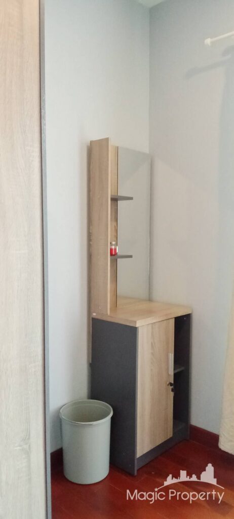 Property Image – Life Asoke Condominium