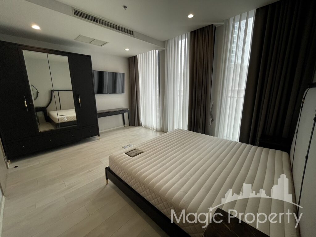 Property Image – Noble Ploenchit Condo