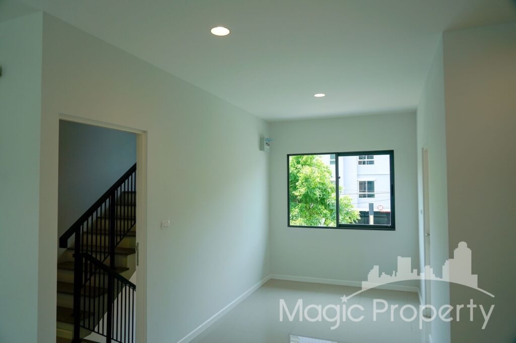 Property Image – Siri Square Charoenkrung 80