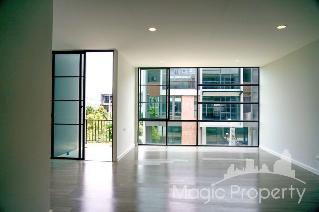 Property Image – Siri Square Charoenkrung 80