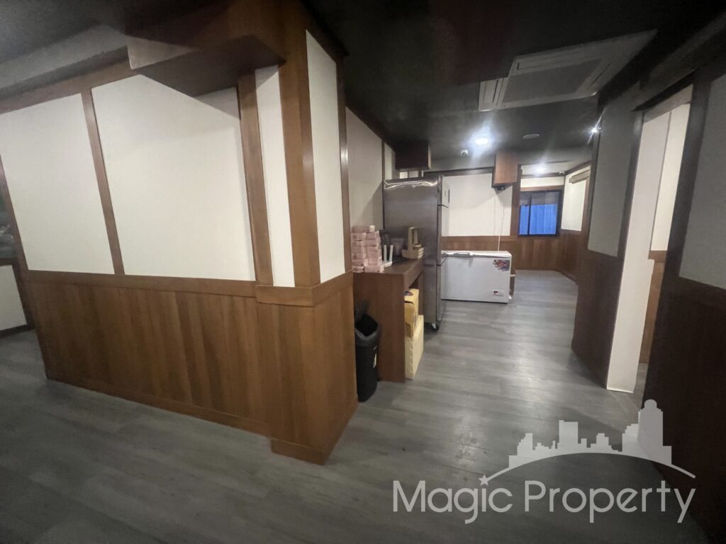 Property Image – Commercial Space Park Avenue