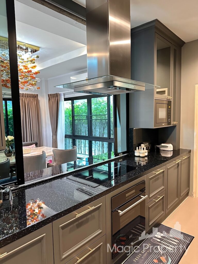 Property Image – Supalai Essence Suanluang