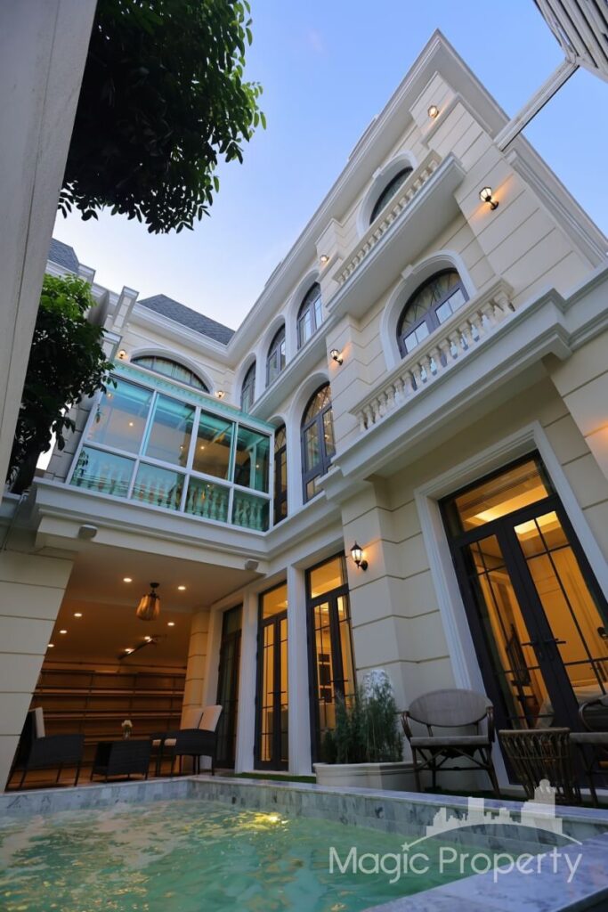 4 Bedroom Luxury House in The Boulevard Ekkamai For Sale, Khlong Tan Nuea, Watthana, Bangkok 10110