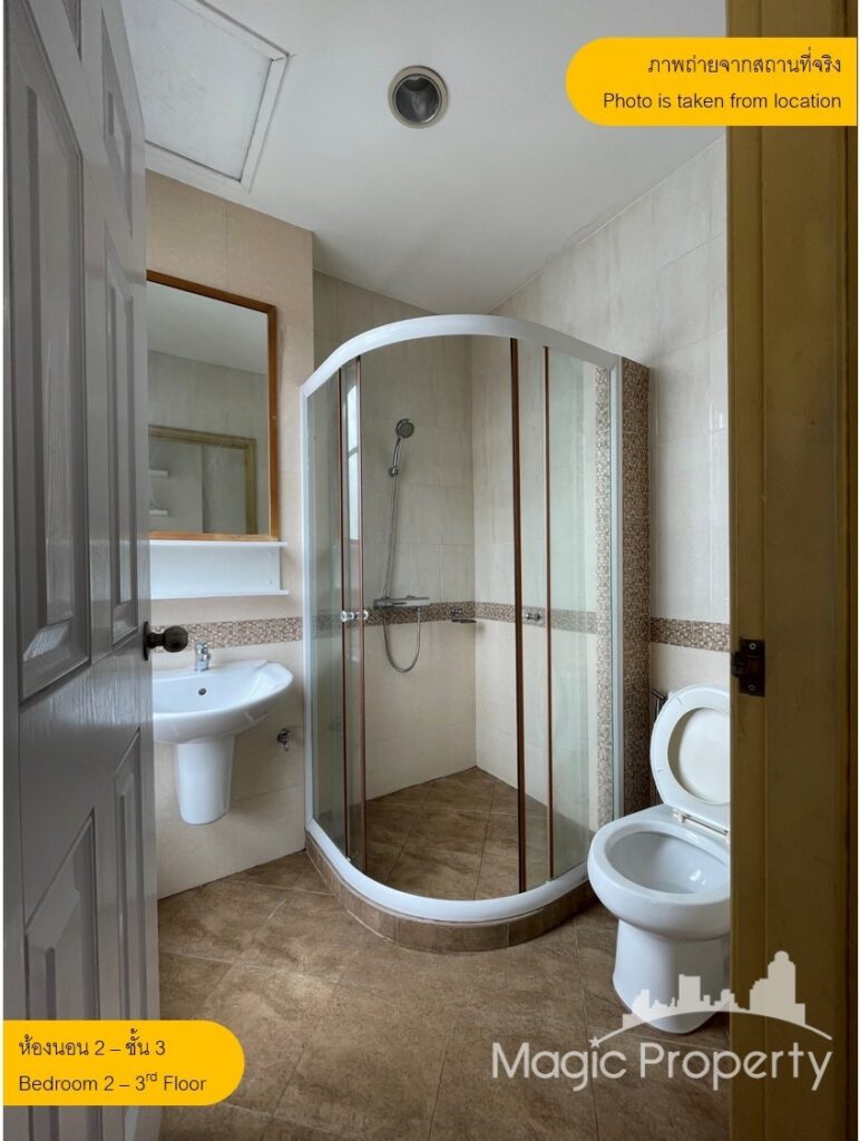 For Sale 4 Bed Townhome in Baan Klang Krung Grande Vienna Rama 3, Bang Phongphang, Bangkok | ฿18,400,000 ... – Photo 12