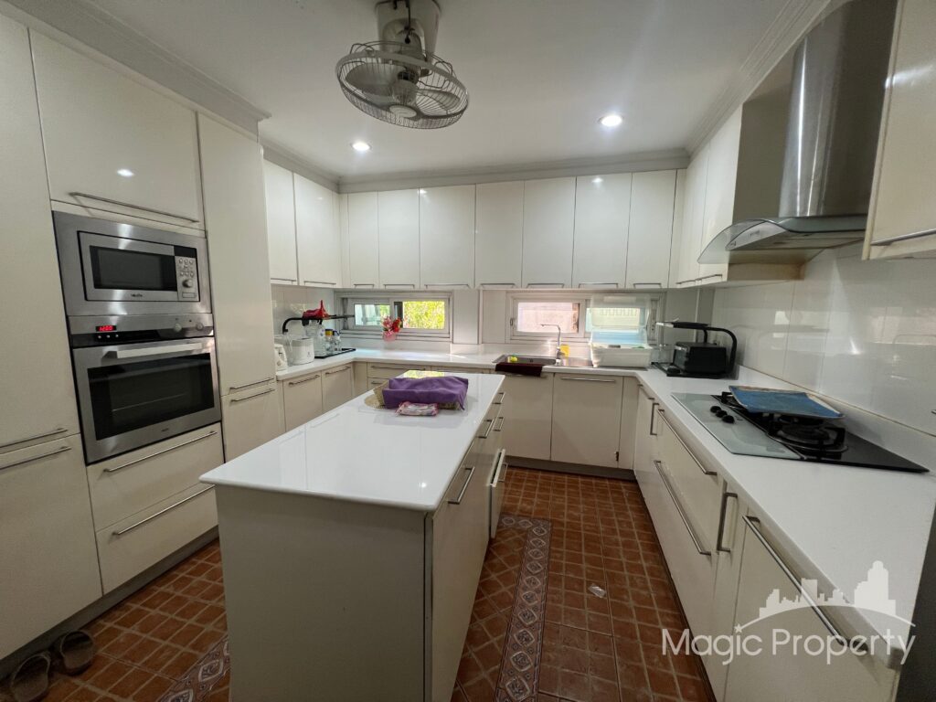 For Sale 5 Bed Single House in Khlong Tan, Bangkok | ฿68,000,000 | MGP1399 – Photo 4