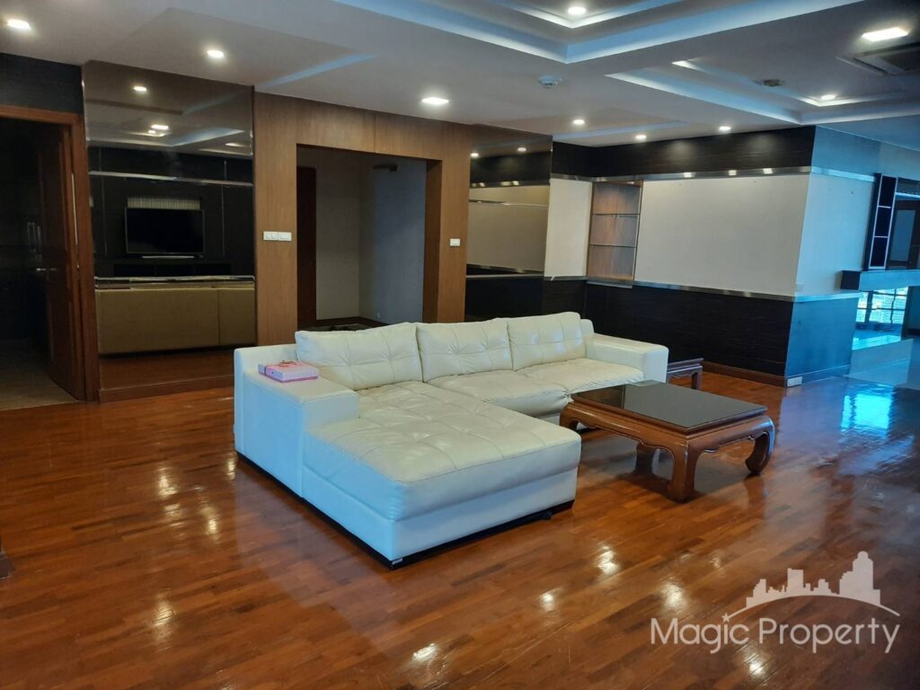 3 Bed Condo in President Park Sukhumvit 24, Khlong Tan, Bangkok | ฿85,000 | MGP1406 – Photo 2