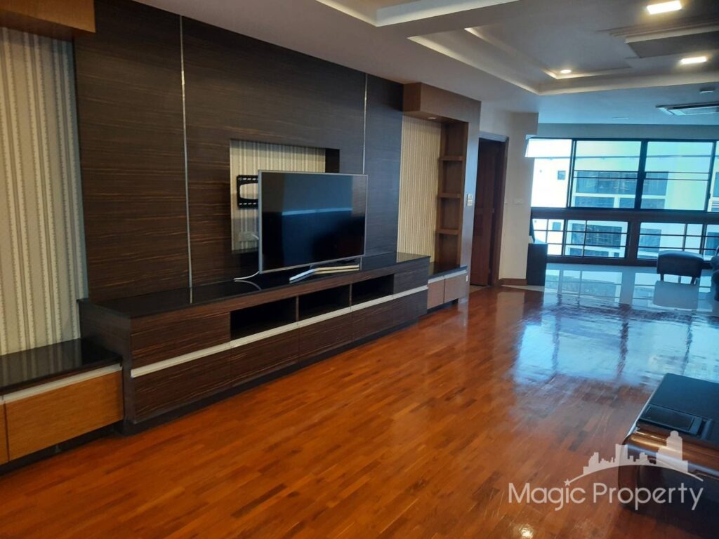3 Bed Condo in President Park Sukhumvit 24, Khlong Tan, Bangkok | ฿85,000 | MGP1406 – Photo 4