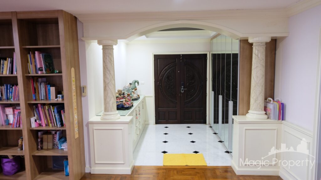 For Sale 3 Bed Condo in President Park Sukhumvit 24, Khlong Tan, Bangkok | ฿20,000,000 | MGP1407 – Photo 1