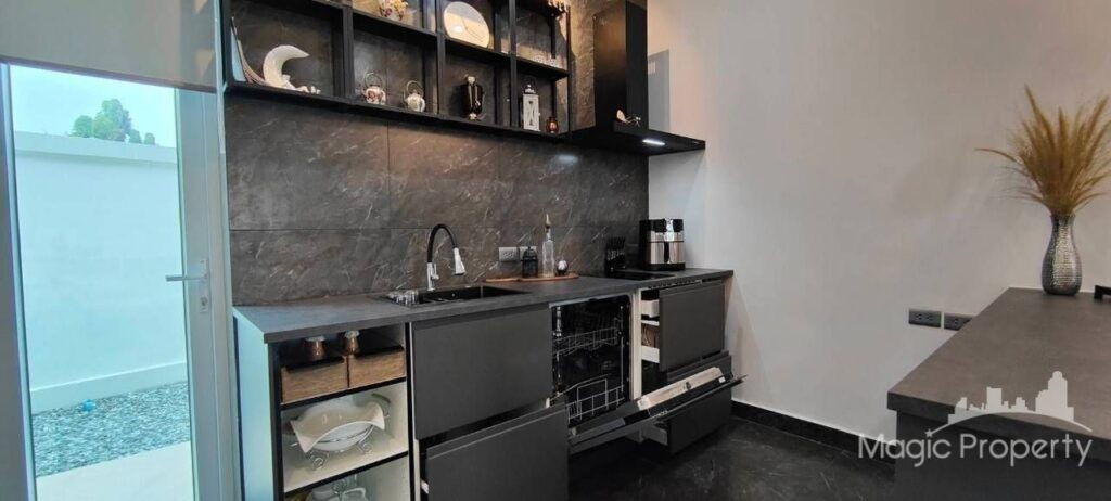 3 Bed Single House in Muang Pattaya, Chon Buri | ฿12,900,000 | MGP1420 – Photo 15